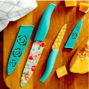 The Pioneer Woman knifes set. 1 new pack with 2 knife .